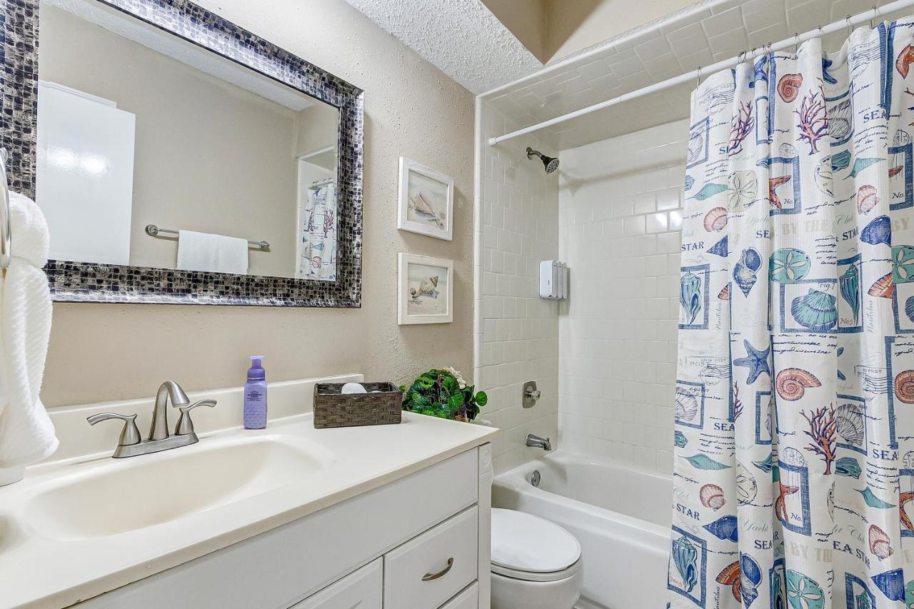Cheerful 3-Bedroom Home With Indoor Fireplace Houston Luaran gambar